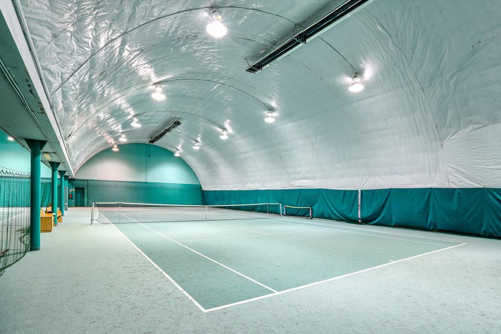 Hotel Tenis Chrzastowice Exterior photo